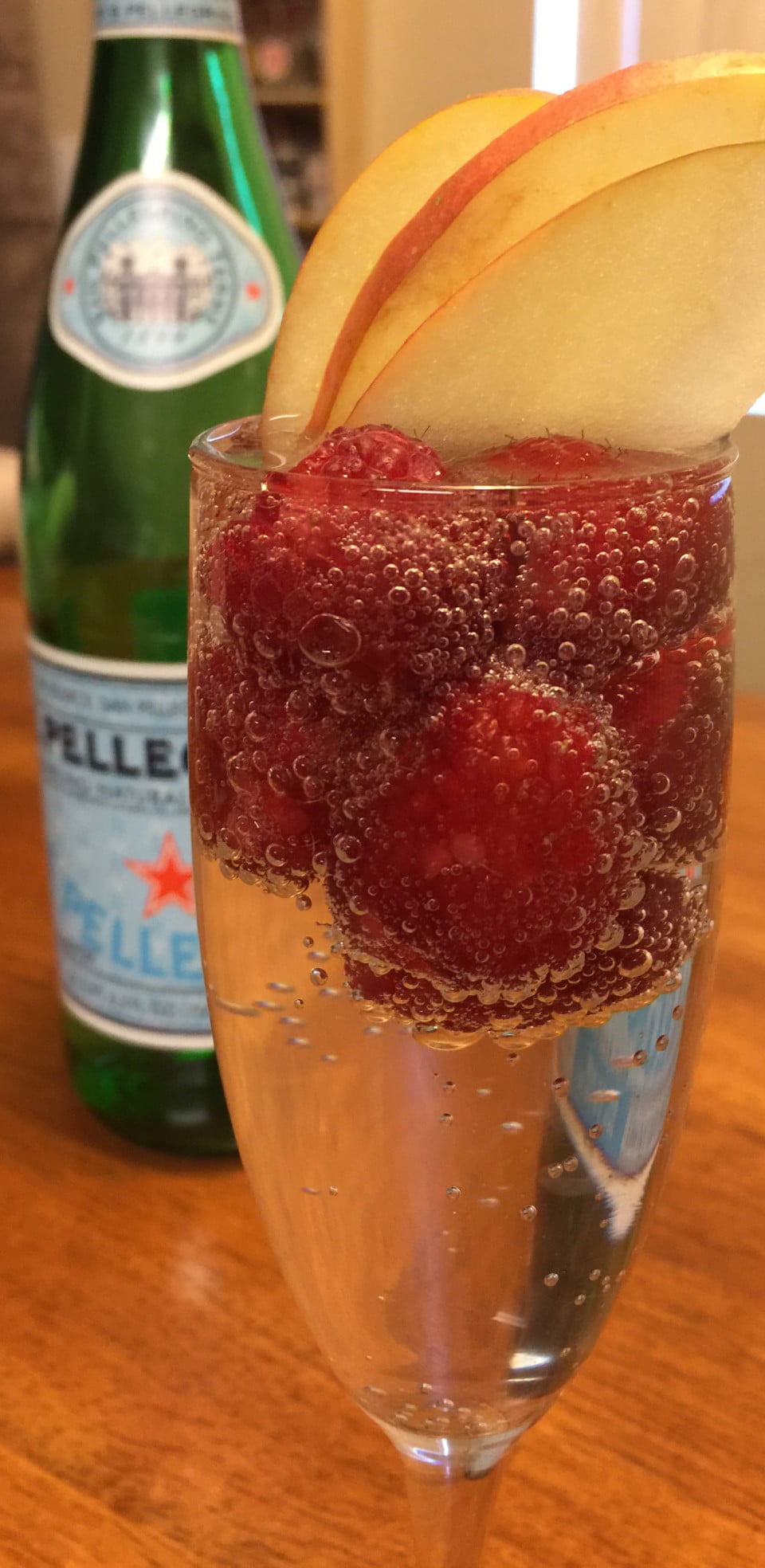 Florentine Salad Crispy Parmesan Cups