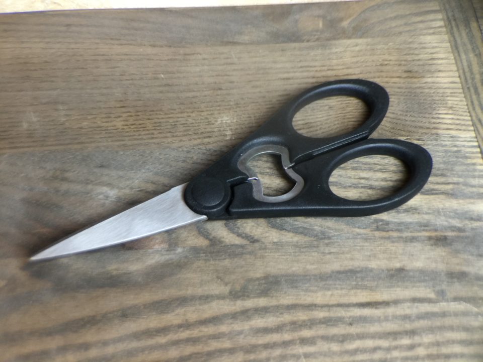 Kitchen knives every home cook needs