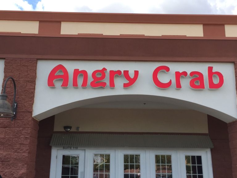 Angry Crab Shack Arizona Best Restaurants Reviews On The Road Eats