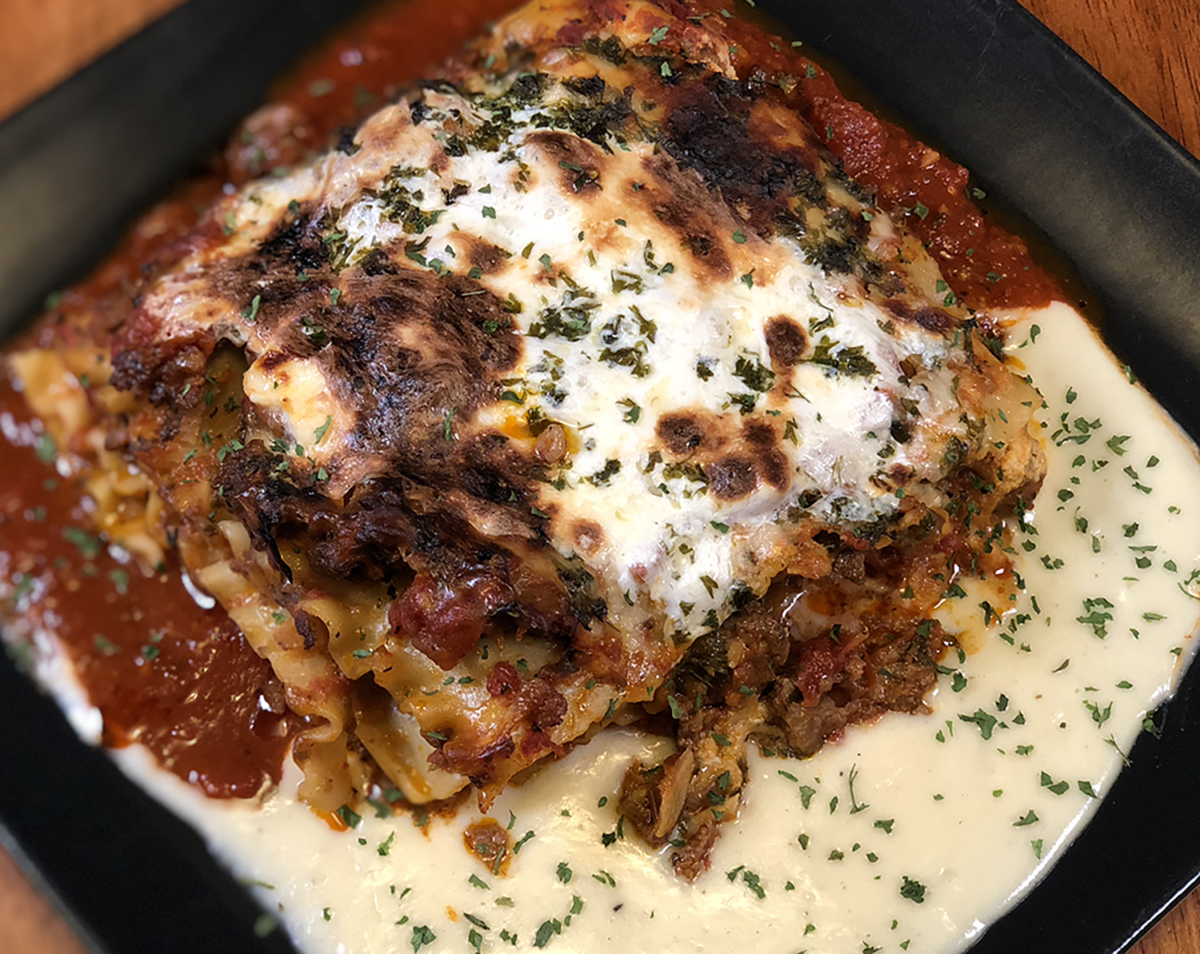 Homemade Meaty Lasagna Recipe Easy Cheesy Lasagne Recipes